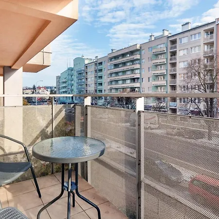 Apartment Kaskada Redlowska By Renters *